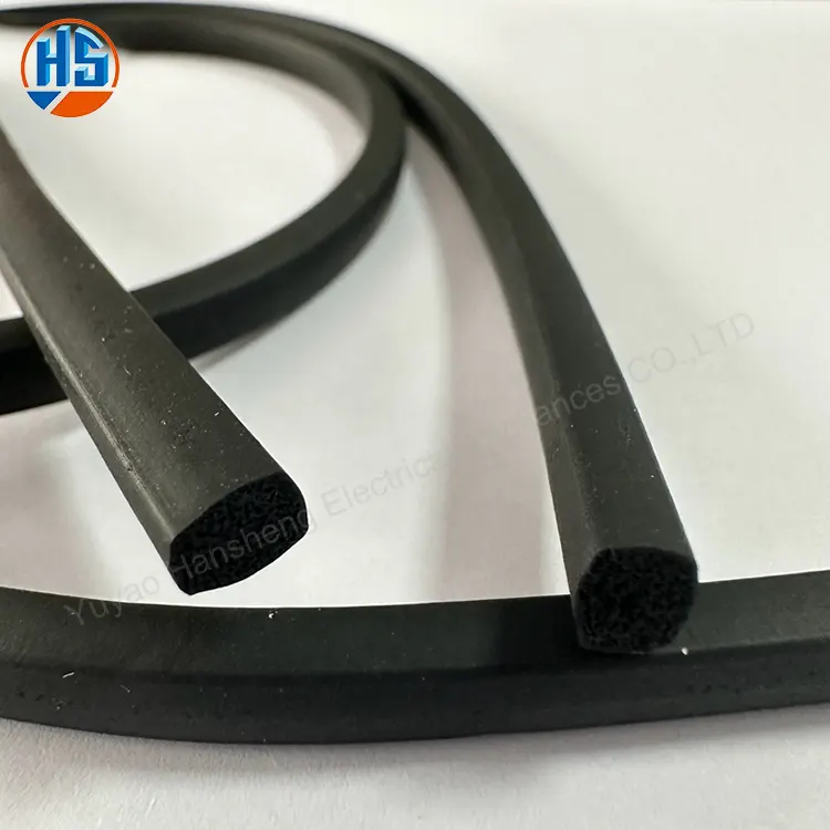 Kumivaahto johtava suulakepuristettu nauha